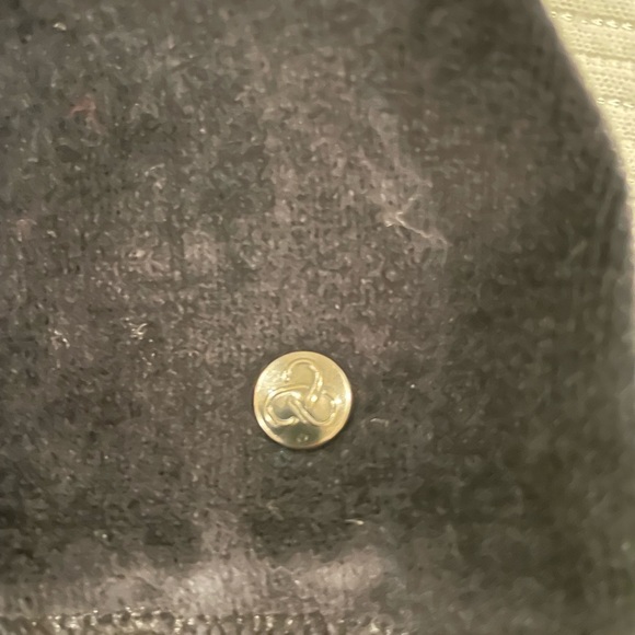 NWT ZELLA Black Long Sleeve Velvet Pullover Hoodie Women’s size Medium - Picture 5 of 9